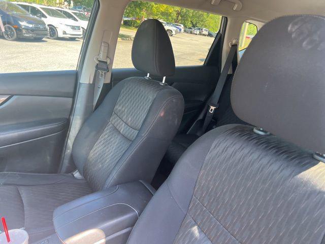 used 2017 Nissan Rogue car, priced at $13,406