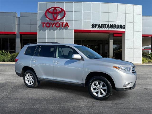 used 2012 Toyota Highlander car, priced at $10,995