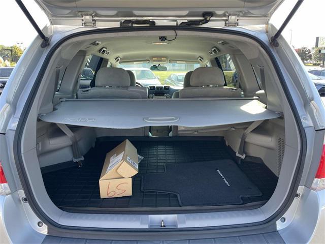 used 2012 Toyota Highlander car, priced at $10,995