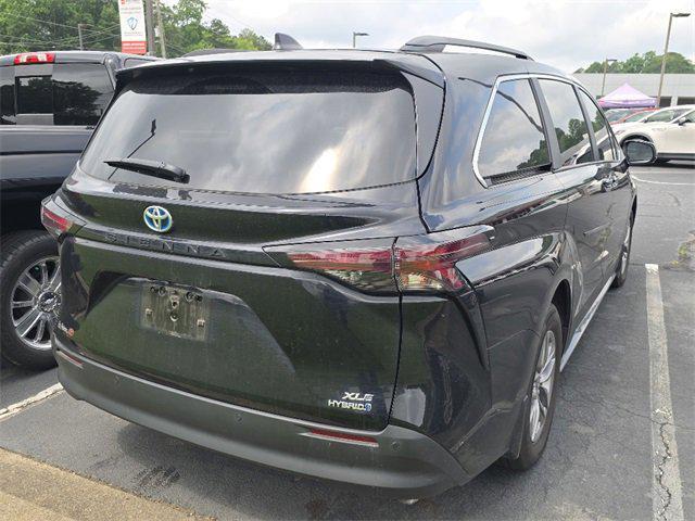 used 2024 Toyota Sienna car, priced at $44,995