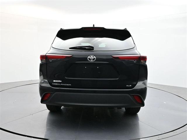 used 2024 Toyota Highlander car, priced at $38,961