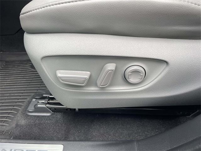 used 2023 Toyota Highlander car, priced at $41,671