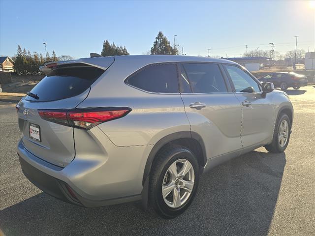 used 2023 Toyota Highlander car, priced at $32,500