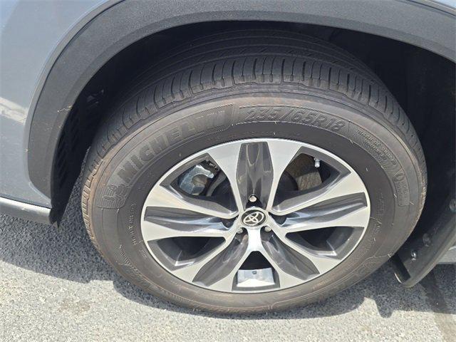 used 2024 Toyota Highlander car, priced at $43,995