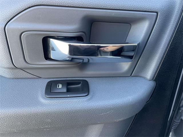 used 2014 Ram 1500 car, priced at $12,547