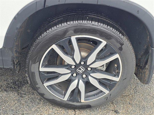 used 2022 Honda Pilot car, priced at $35,995
