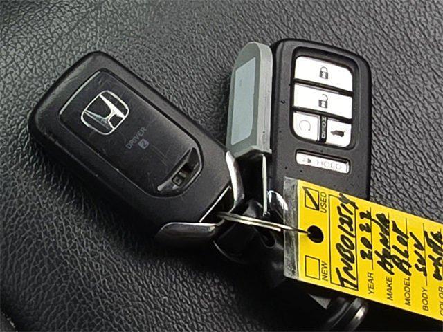 used 2022 Honda Pilot car, priced at $35,995
