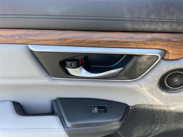 used 2017 Honda CR-V car, priced at $18,081