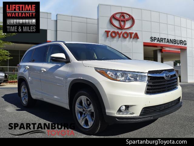 used 2016 Toyota Highlander car, priced at $20,700