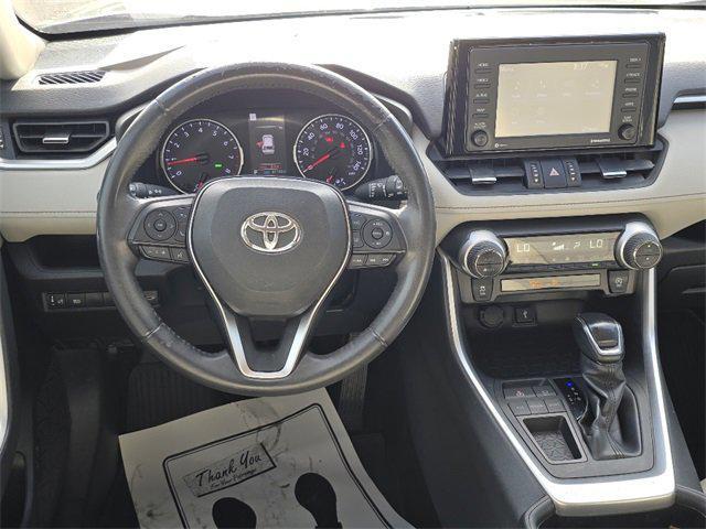 used 2020 Toyota RAV4 car, priced at $25,995
