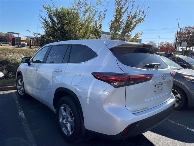 used 2023 Toyota Highlander car, priced at $28,949