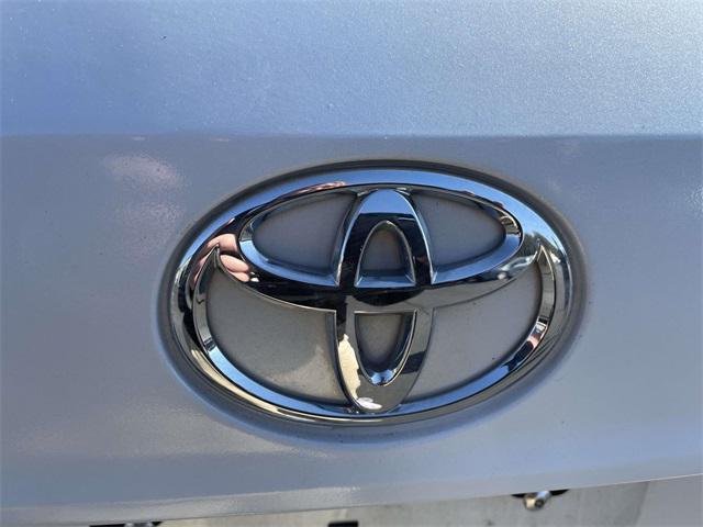 used 2023 Toyota Highlander car, priced at $28,949