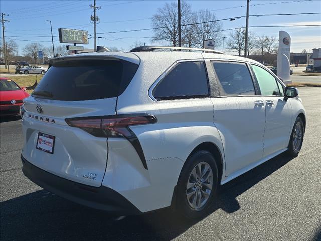 used 2022 Toyota Sienna car, priced at $39,300