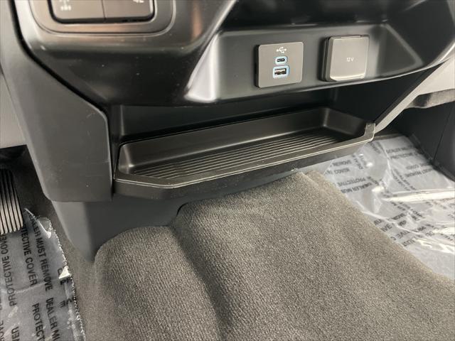 new 2025 Ford F-250 car, priced at $57,575