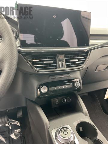 new 2025 Ford Escape car, priced at $30,385