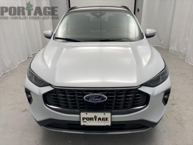 new 2025 Ford Escape PHEV car, priced at $32,894