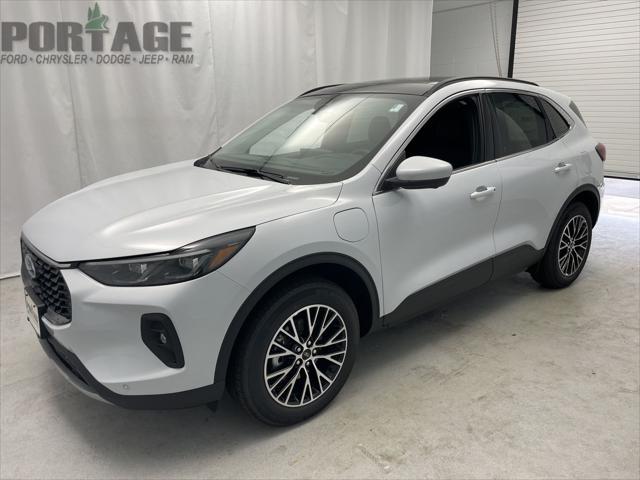 new 2025 Ford Escape PHEV car, priced at $32,894