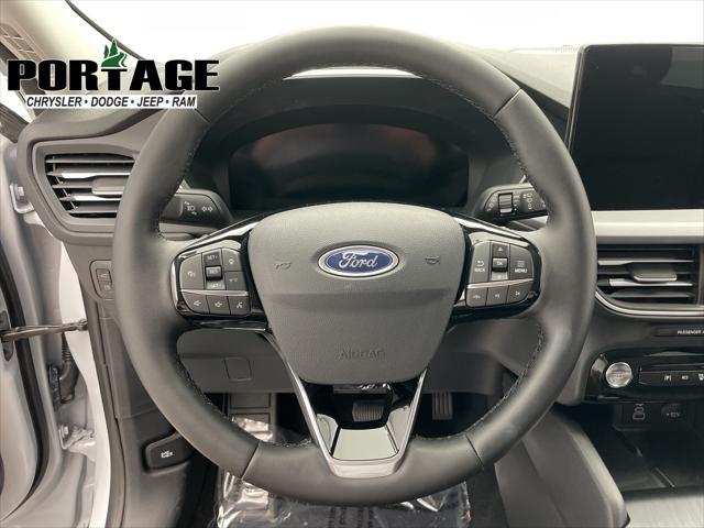 new 2025 Ford Escape PHEV car, priced at $35,394