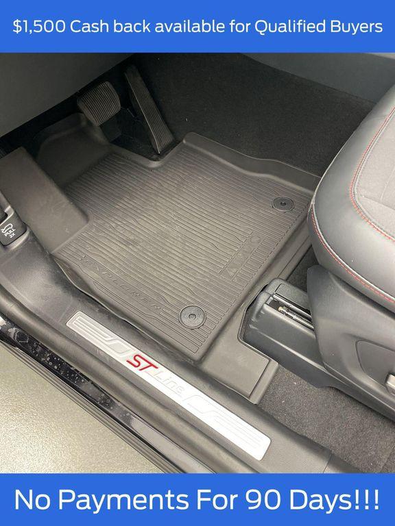 new 2025 Ford Explorer car, priced at $48,860
