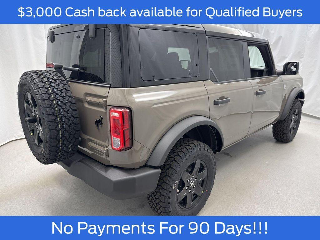 new 2025 Ford Bronco car, priced at $44,238