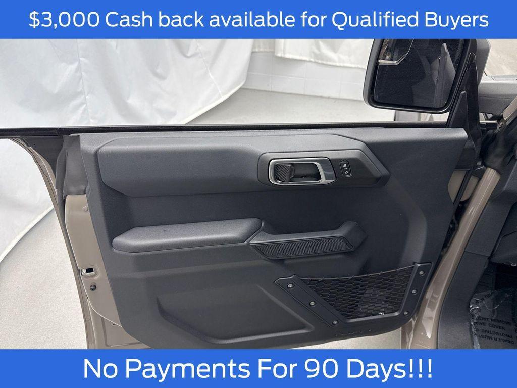 new 2025 Ford Bronco car, priced at $44,238