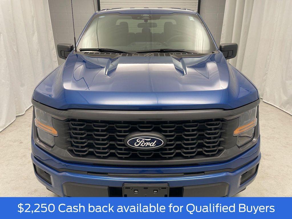 new 2025 Ford F-150 car, priced at $45,950
