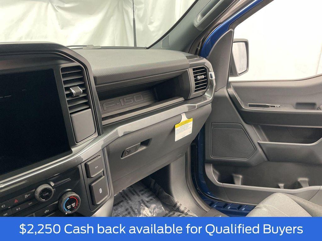 new 2025 Ford F-150 car, priced at $45,950
