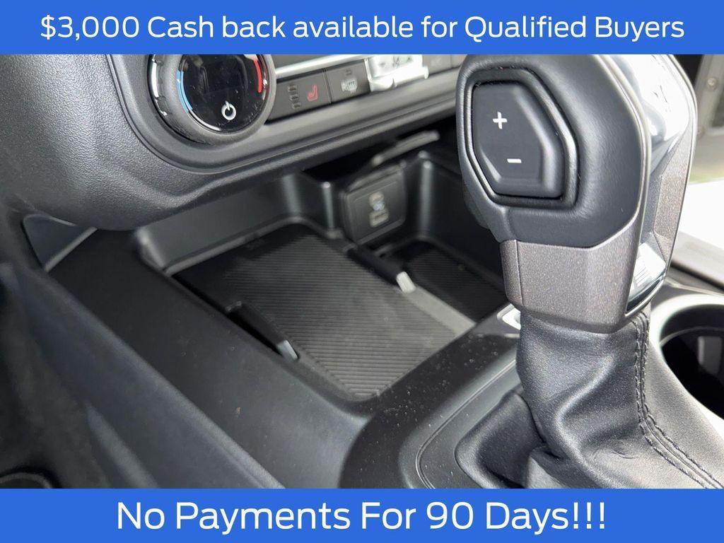 new 2025 Ford Bronco car, priced at $50,060