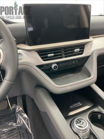 new 2025 Ford Explorer car, priced at $46,043