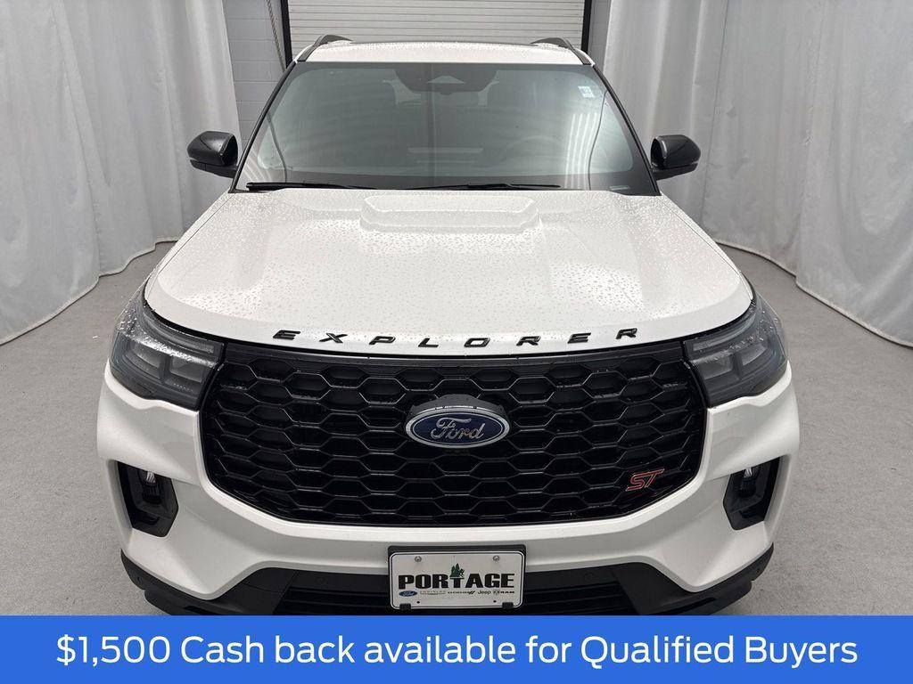 new 2025 Ford Explorer car, priced at $58,698