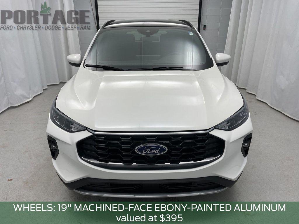 new 2025 Ford Escape car, priced at $35,070