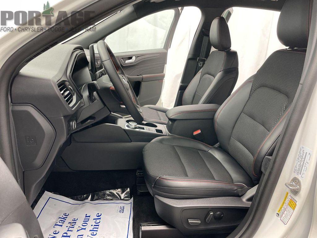 new 2025 Ford Escape car, priced at $35,070