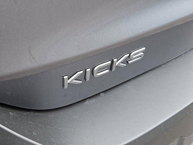 new 2025 Nissan Kicks car, priced at $27,075