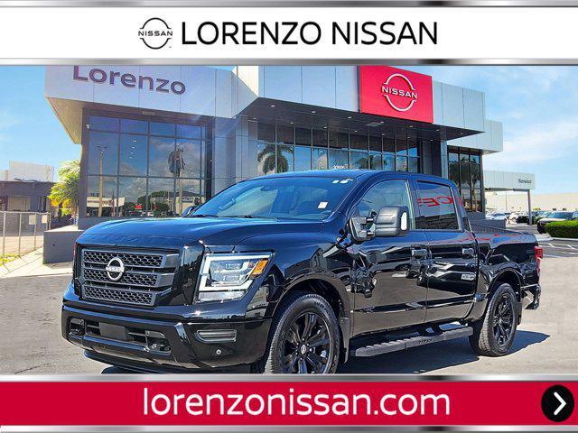 used 2023 Nissan Titan car, priced at $36,490