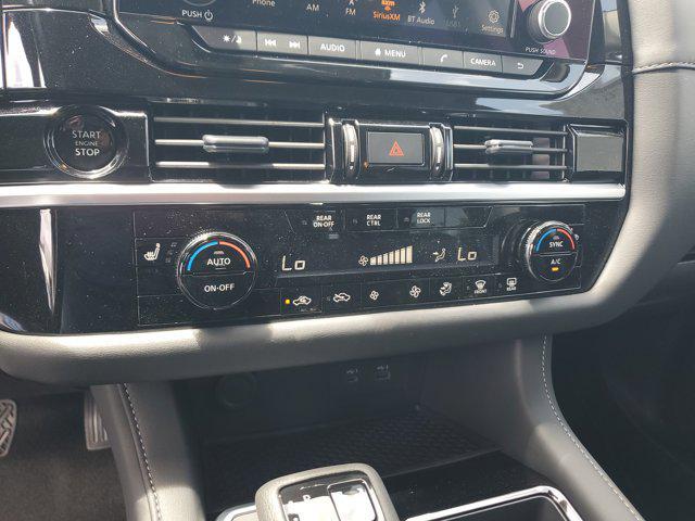new 2025 Nissan Pathfinder car, priced at $38,320