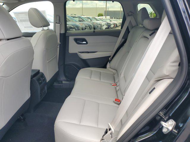 new 2025 Nissan Rogue car, priced at $39,225