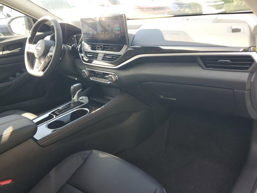 new 2025 Nissan Altima car, priced at $31,800