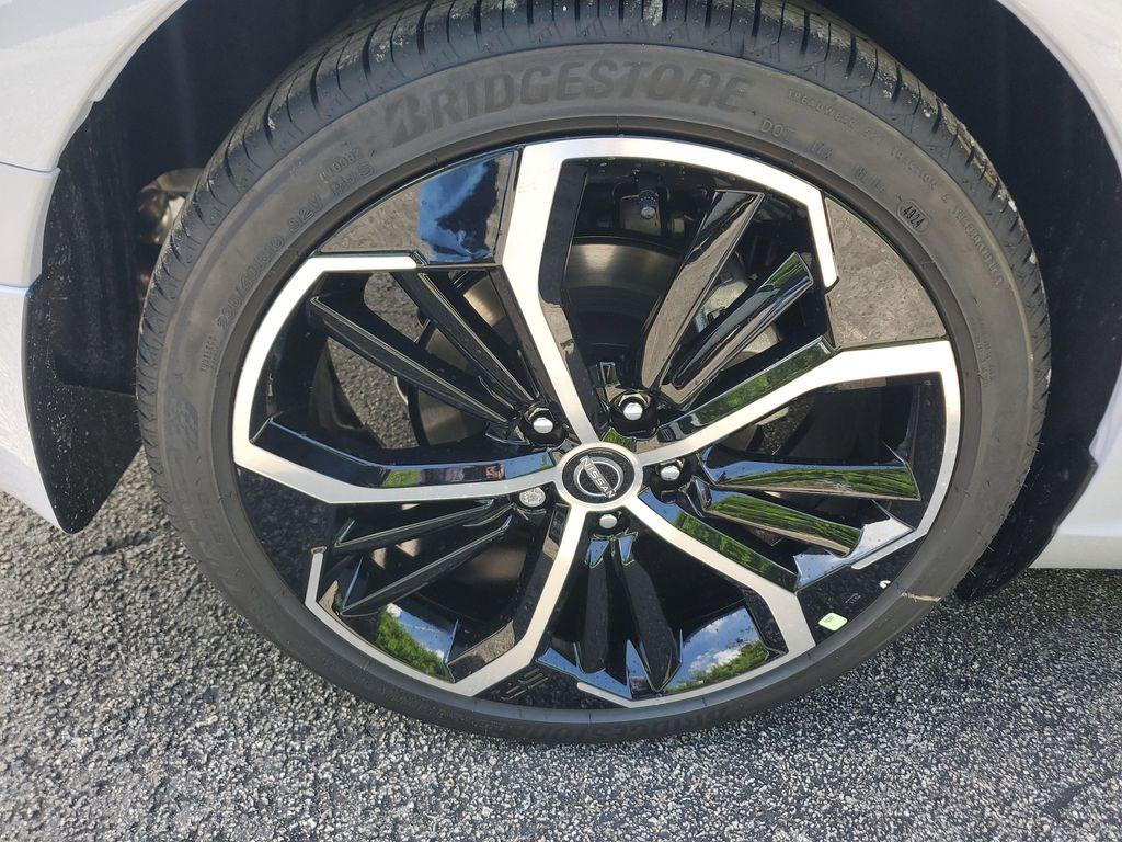 new 2025 Nissan Altima car, priced at $31,800
