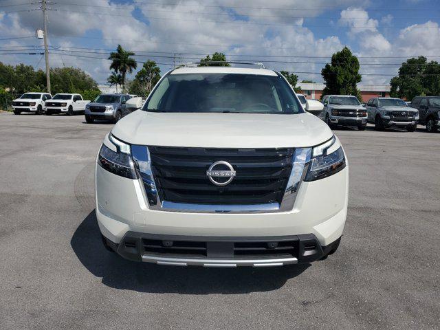 new 2024 Nissan Pathfinder car, priced at $44,990