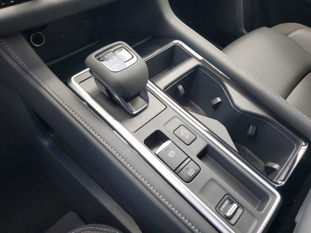 new 2025 Nissan Pathfinder car, priced at $39,582