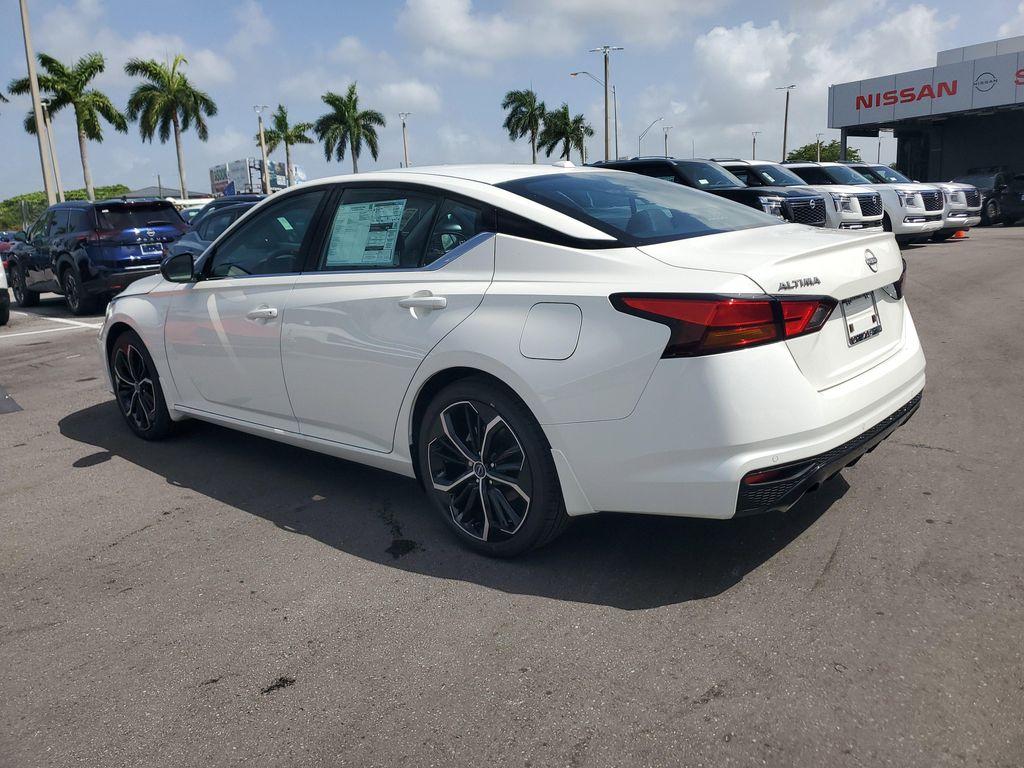 new 2025 Nissan Altima car, priced at $28,698