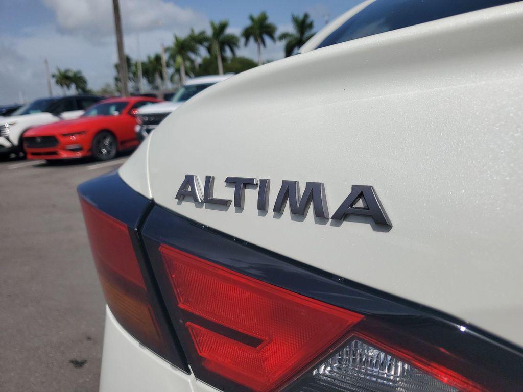 new 2025 Nissan Altima car, priced at $28,698