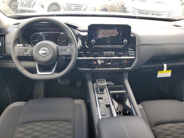 new 2025 Nissan Pathfinder car, priced at $40,281