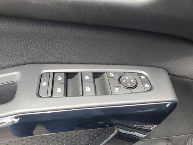 new 2025 Nissan Pathfinder car, priced at $40,281
