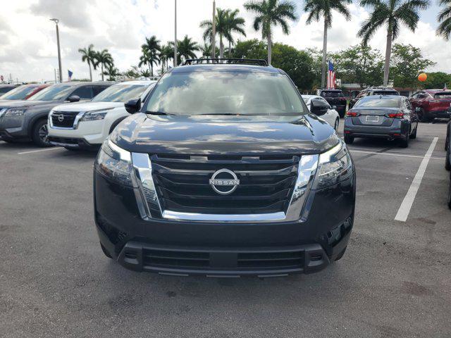 new 2025 Nissan Pathfinder car, priced at $40,281