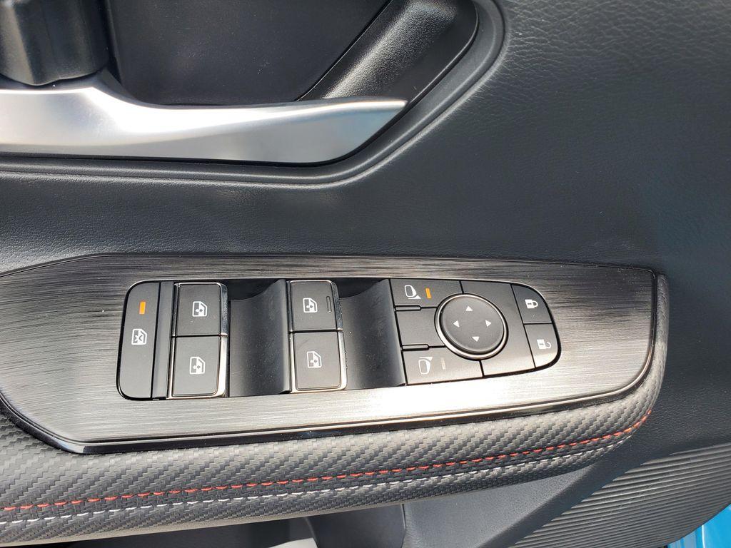 new 2025 Nissan Kicks car, priced at $27,098