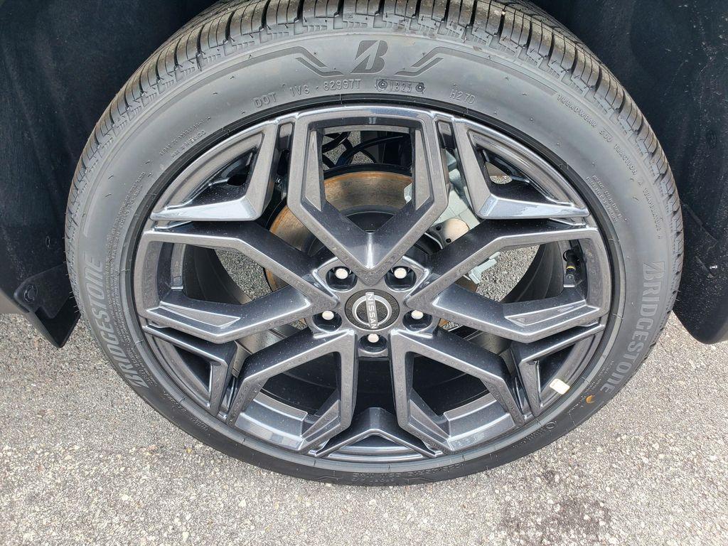 new 2025 Nissan Kicks car, priced at $27,098