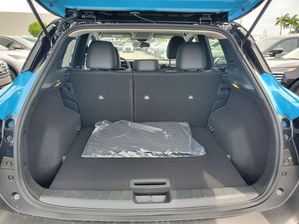 new 2025 Nissan Kicks car, priced at $27,098