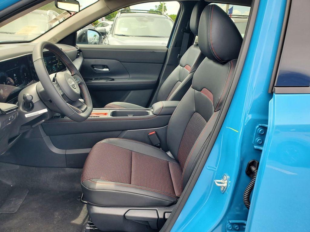 new 2025 Nissan Kicks car, priced at $27,098