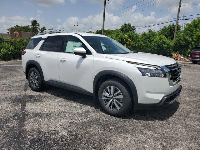 new 2025 Nissan Pathfinder car, priced at $45,015
